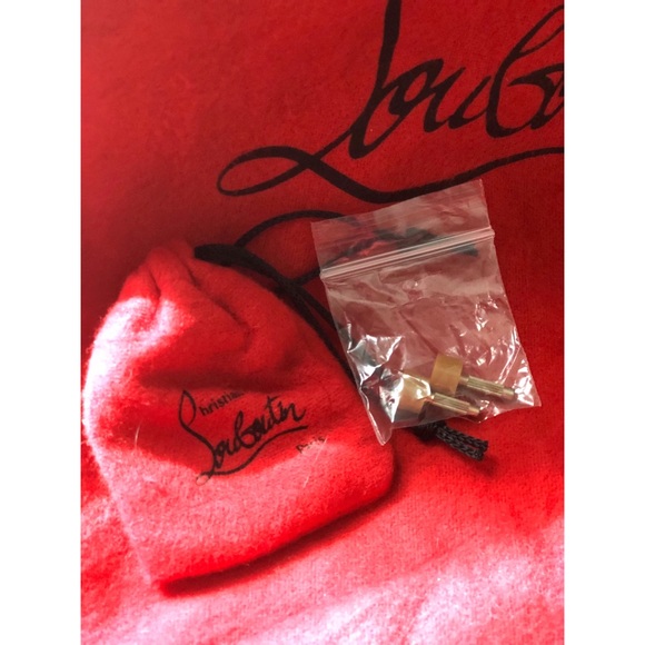 Christian Louboutin Iriza Pump - Picture 3 of 8